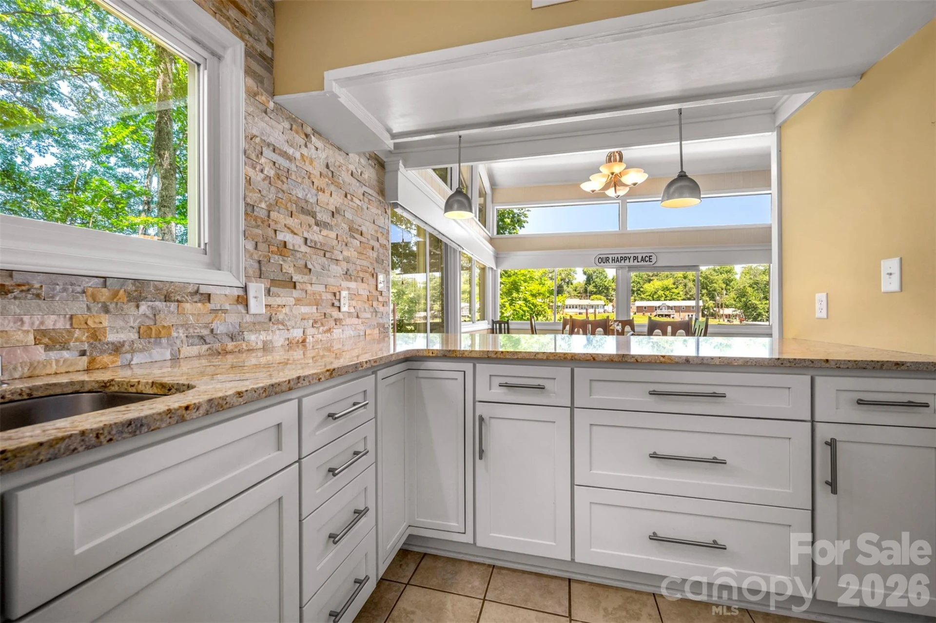 377 Kingswood Drive - Photo 13