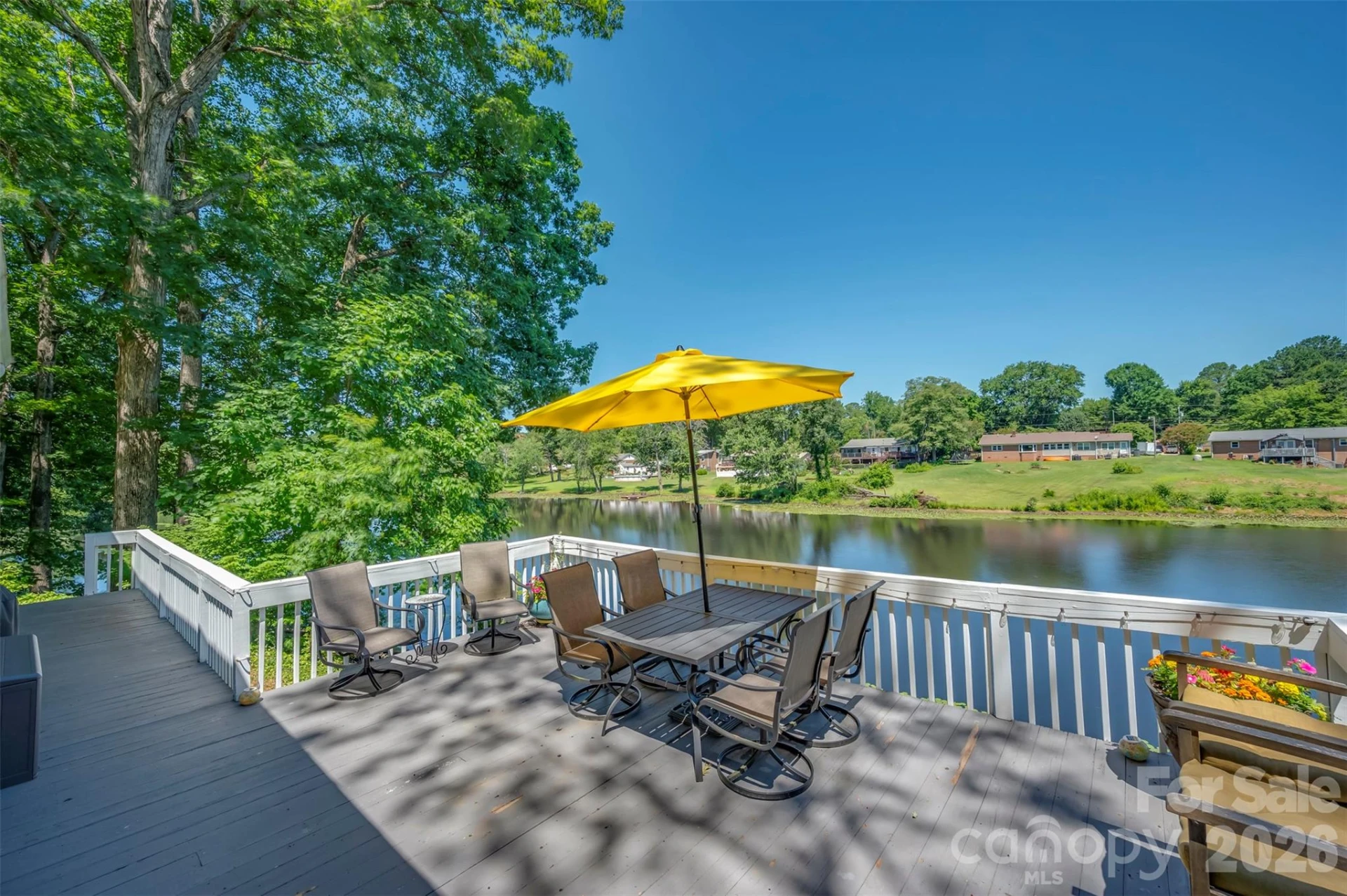 377 Kingswood Drive - Photo 23