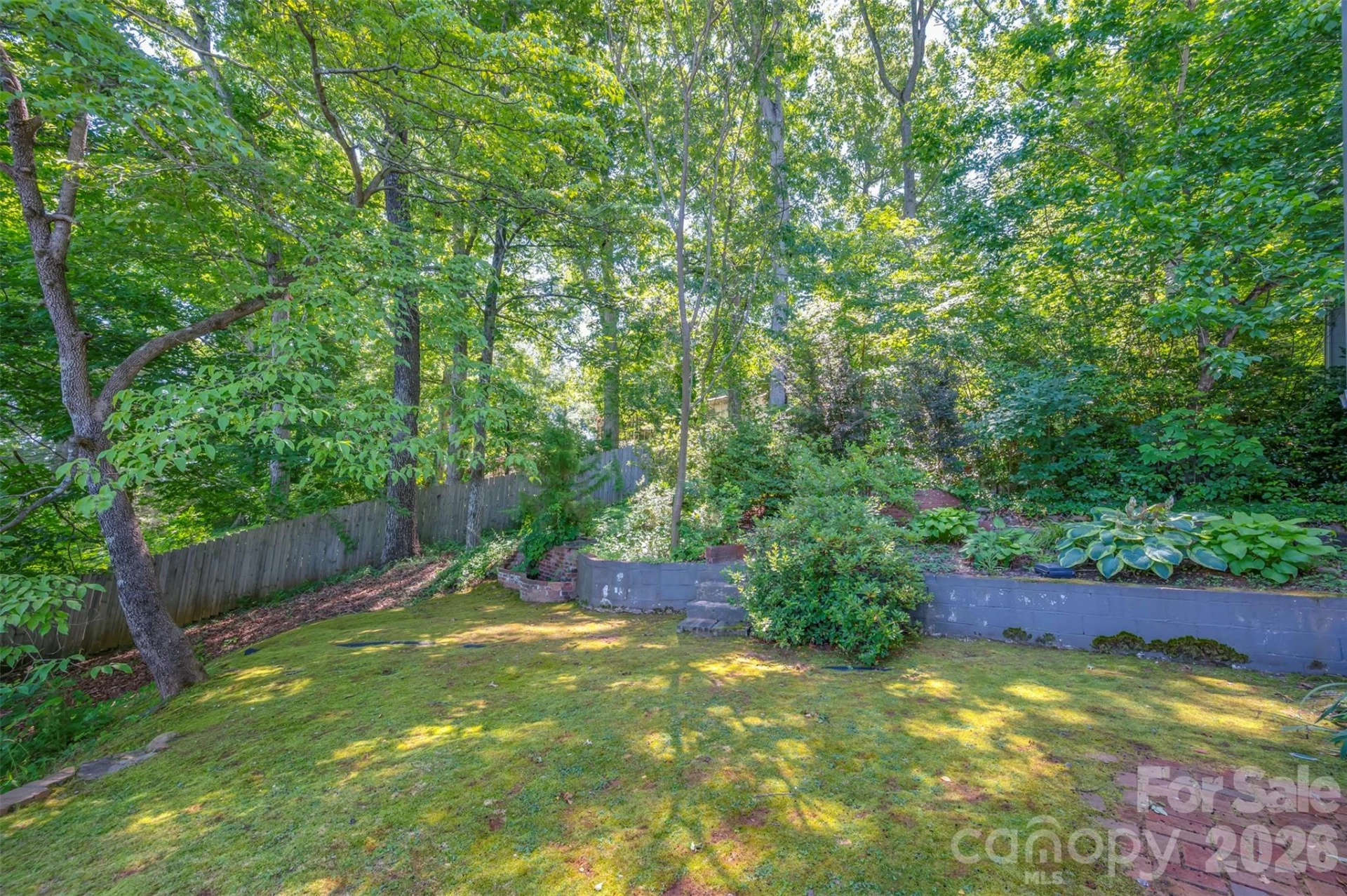 377 Kingswood Drive - Photo 38