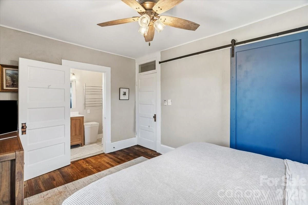 203 Pennsylvania Avenue - Photo 19