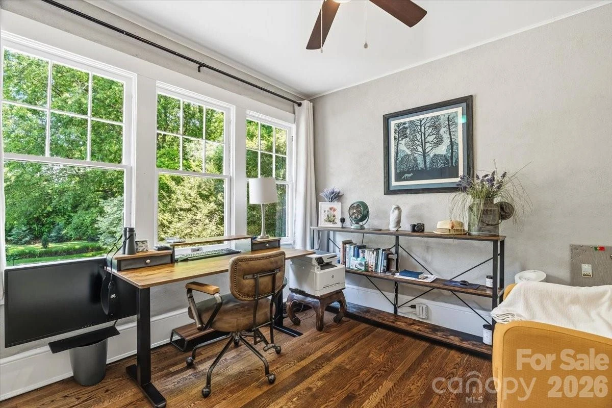 203 Pennsylvania Avenue - Photo 22
