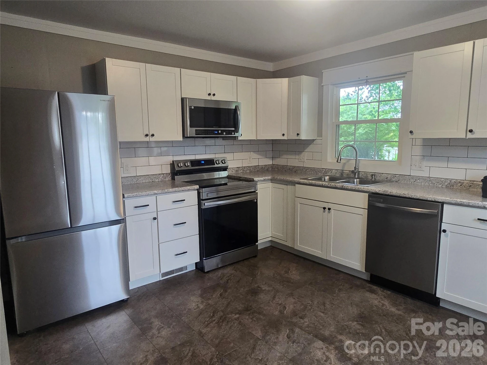 127 Northview Dorsey Street - Photo 3