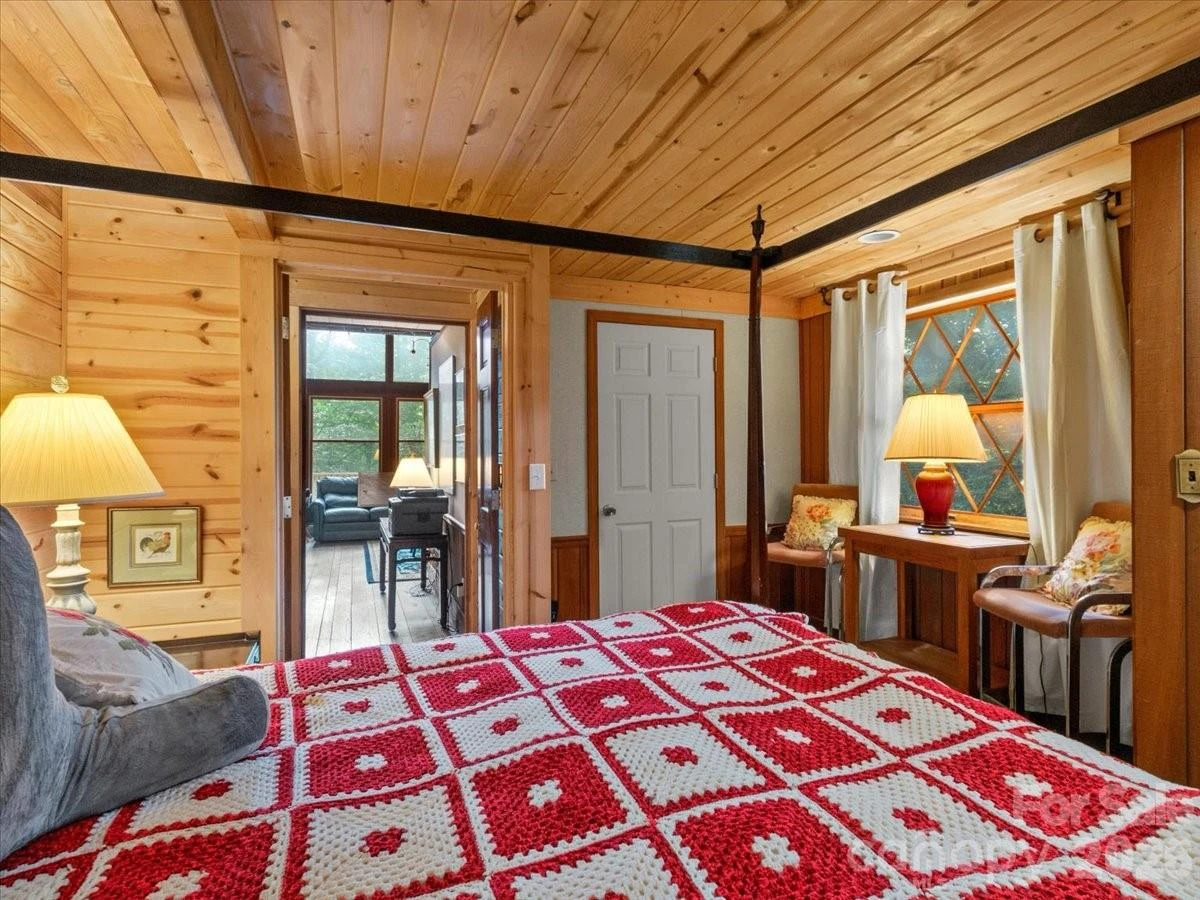 119 Fox Den Road - Photo 32