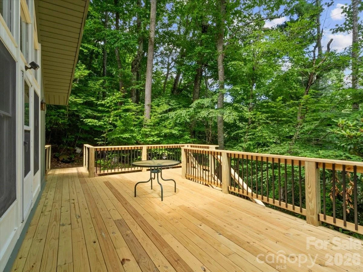 119 Fox Den Road - Photo 8