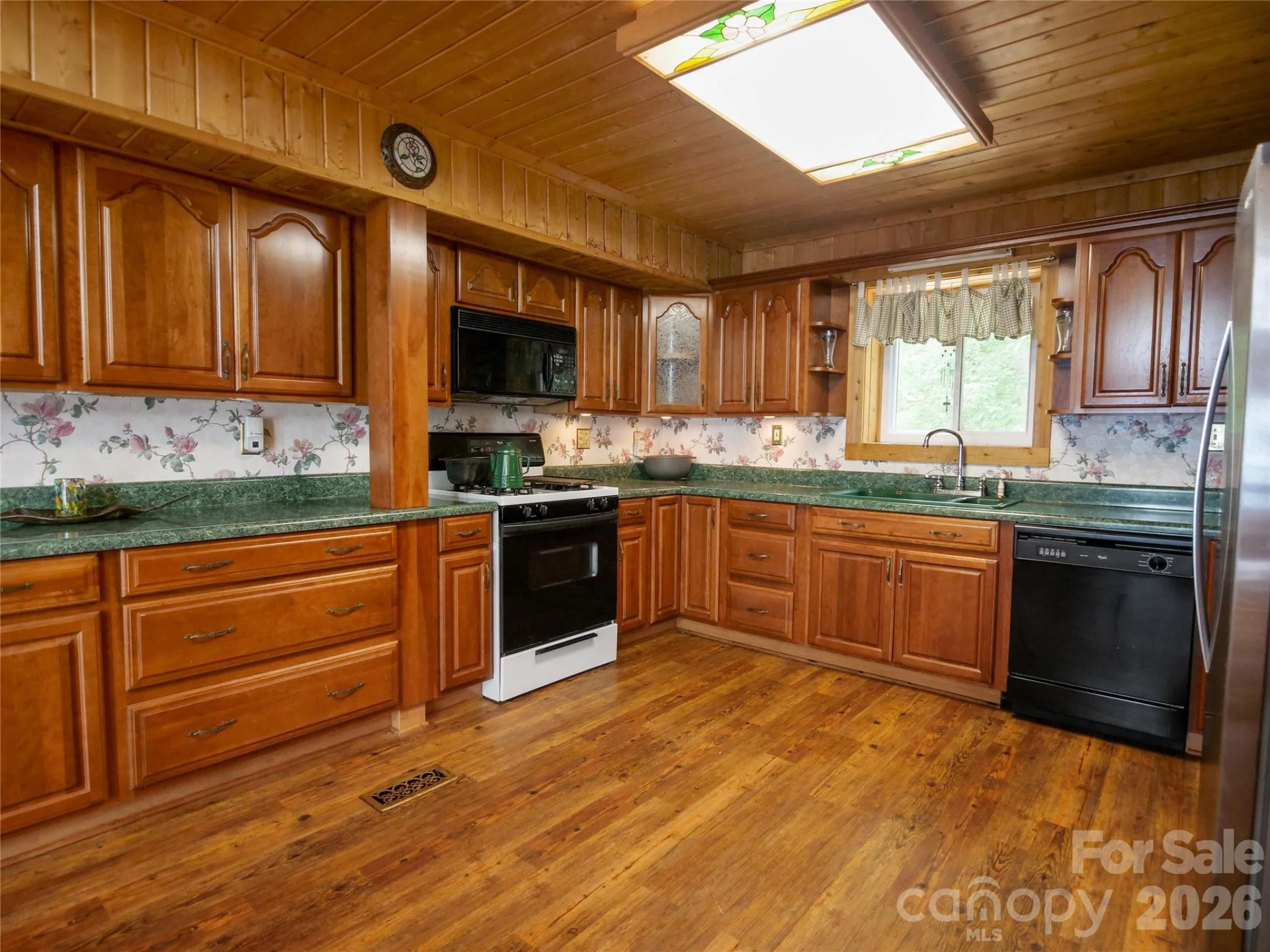 386 Arrowhead Trail - Photo 18