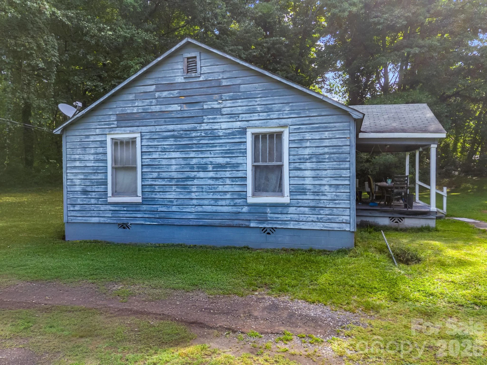 126 Bittle Street - Photo 2