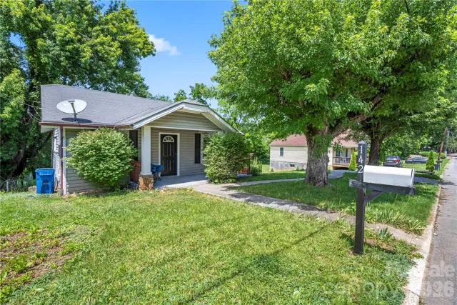 142 Substation Road, Canton, NC, 28716