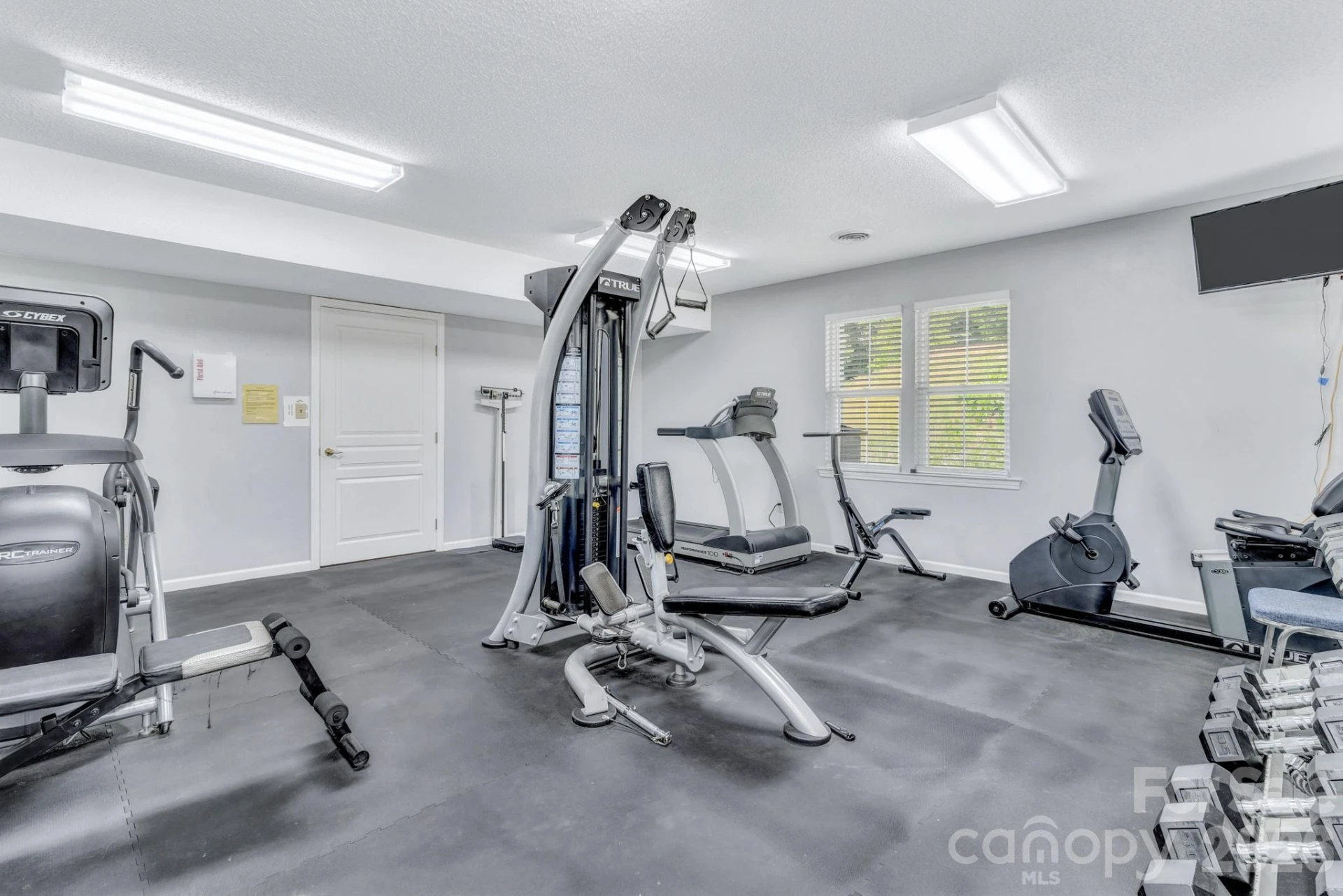 2601 Sagamore Lane - Photo 24