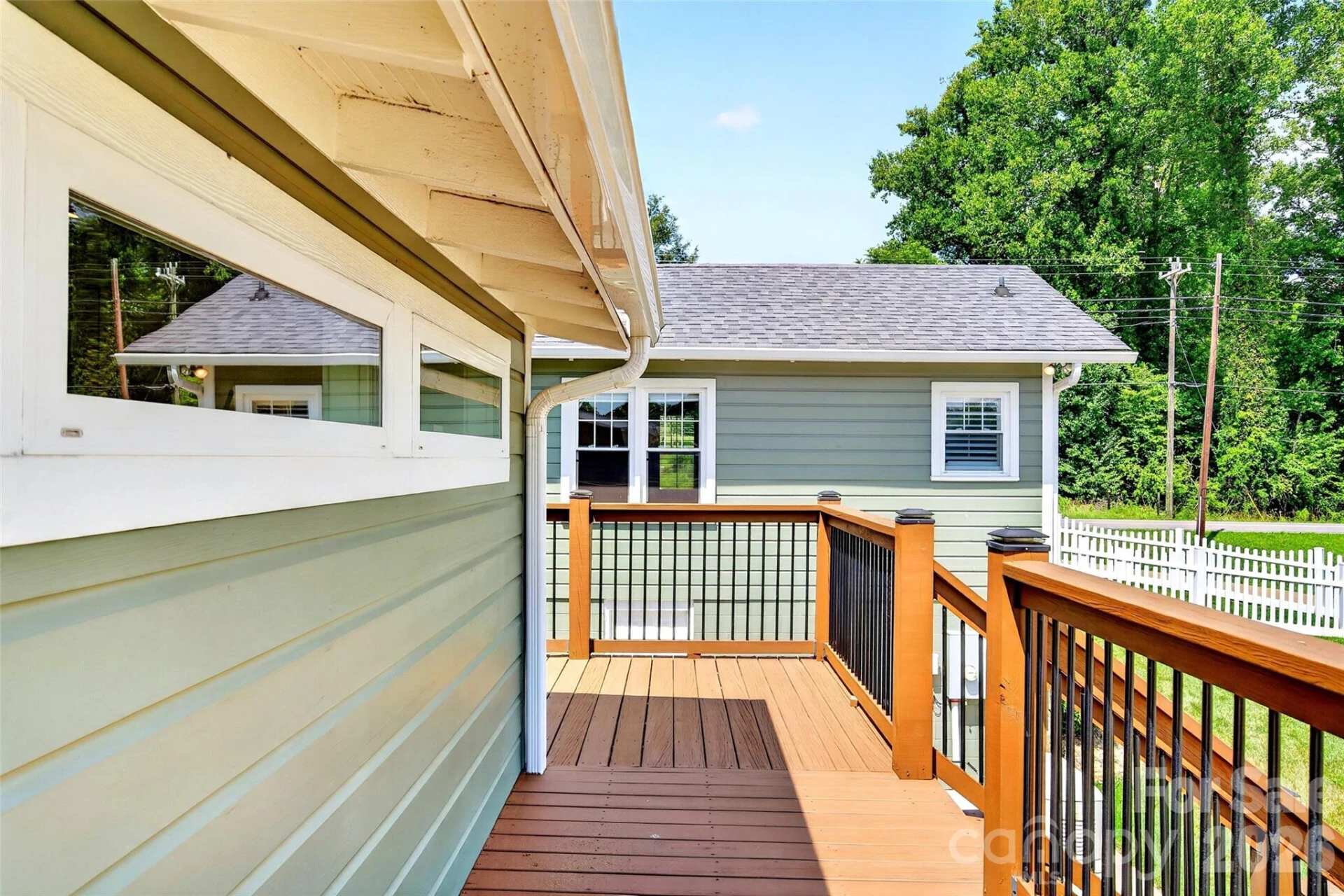 768 Lake Tahoma Road - Photo 23