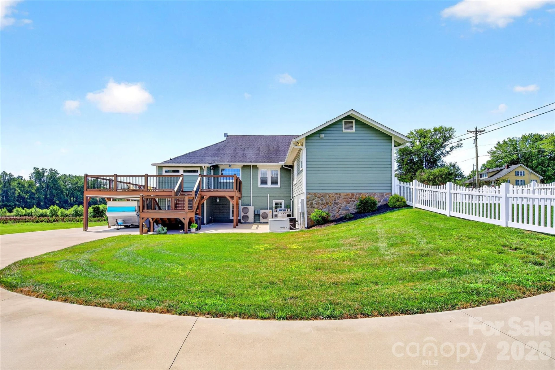 768 Lake Tahoma Road - Photo 6