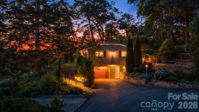 78 Grovewood Road, Asheville, NC, 28804