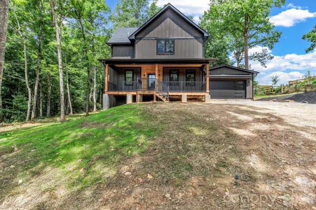 80 Goldenwood Lane, Mills River, NC, 28759