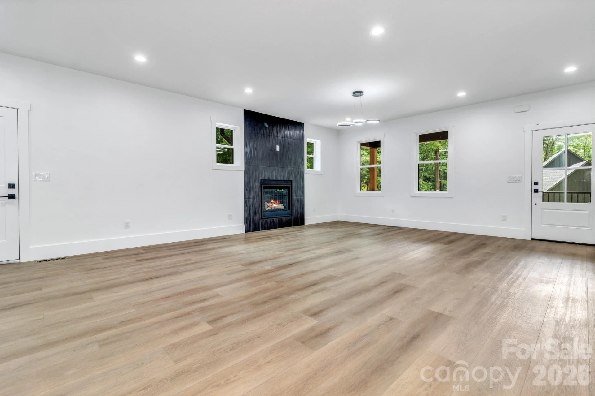 80 Goldenwood Lane - Photo 5
