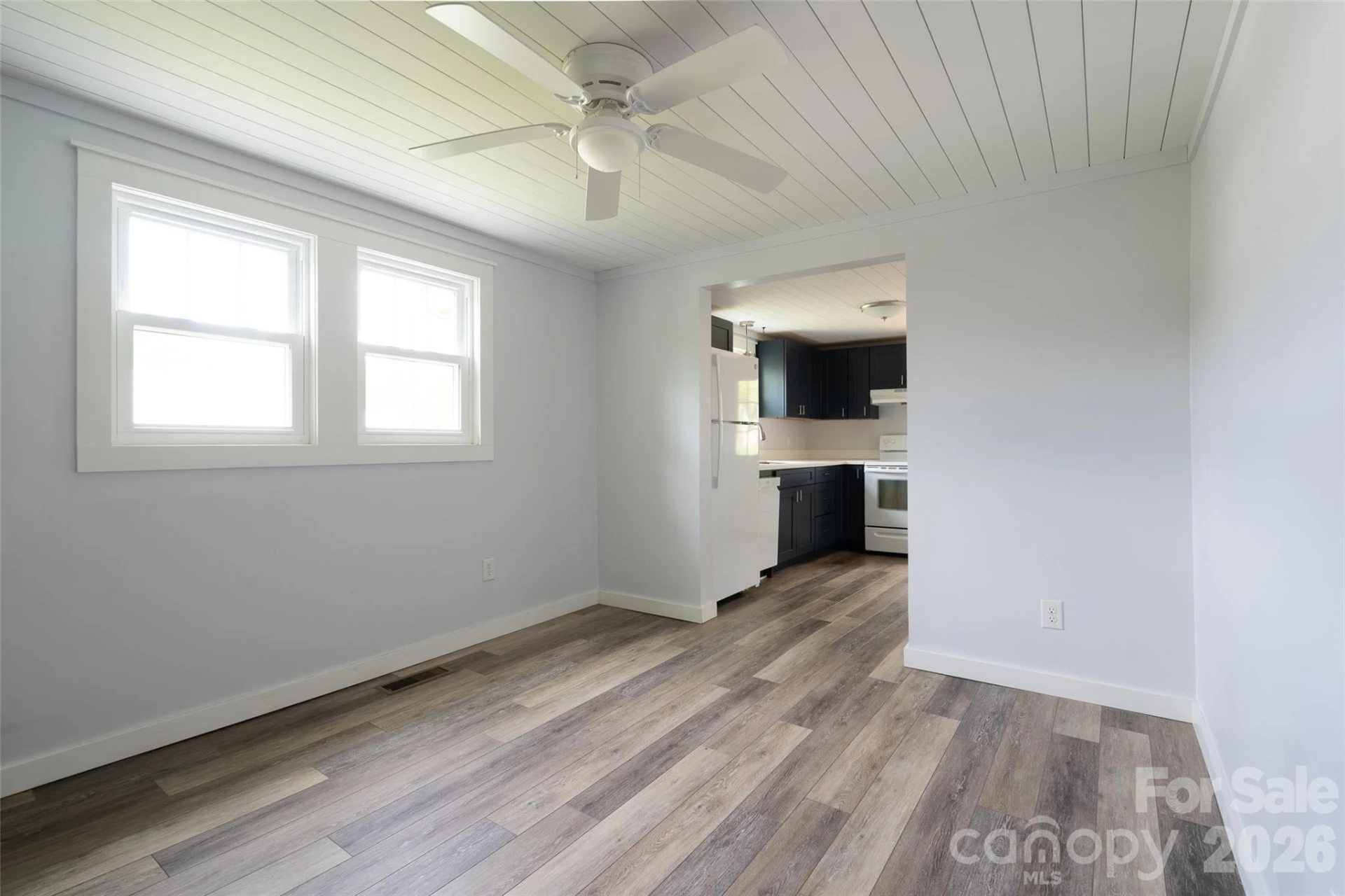 250 Oakdale Street - Photo 11