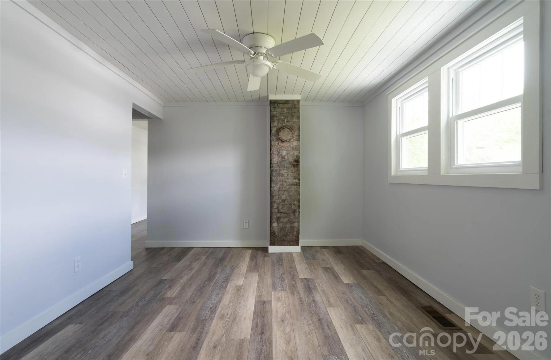 250 Oakdale Street - Photo 12
