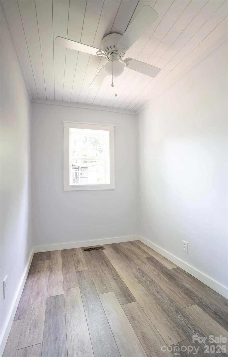 250 Oakdale Street - Photo 14