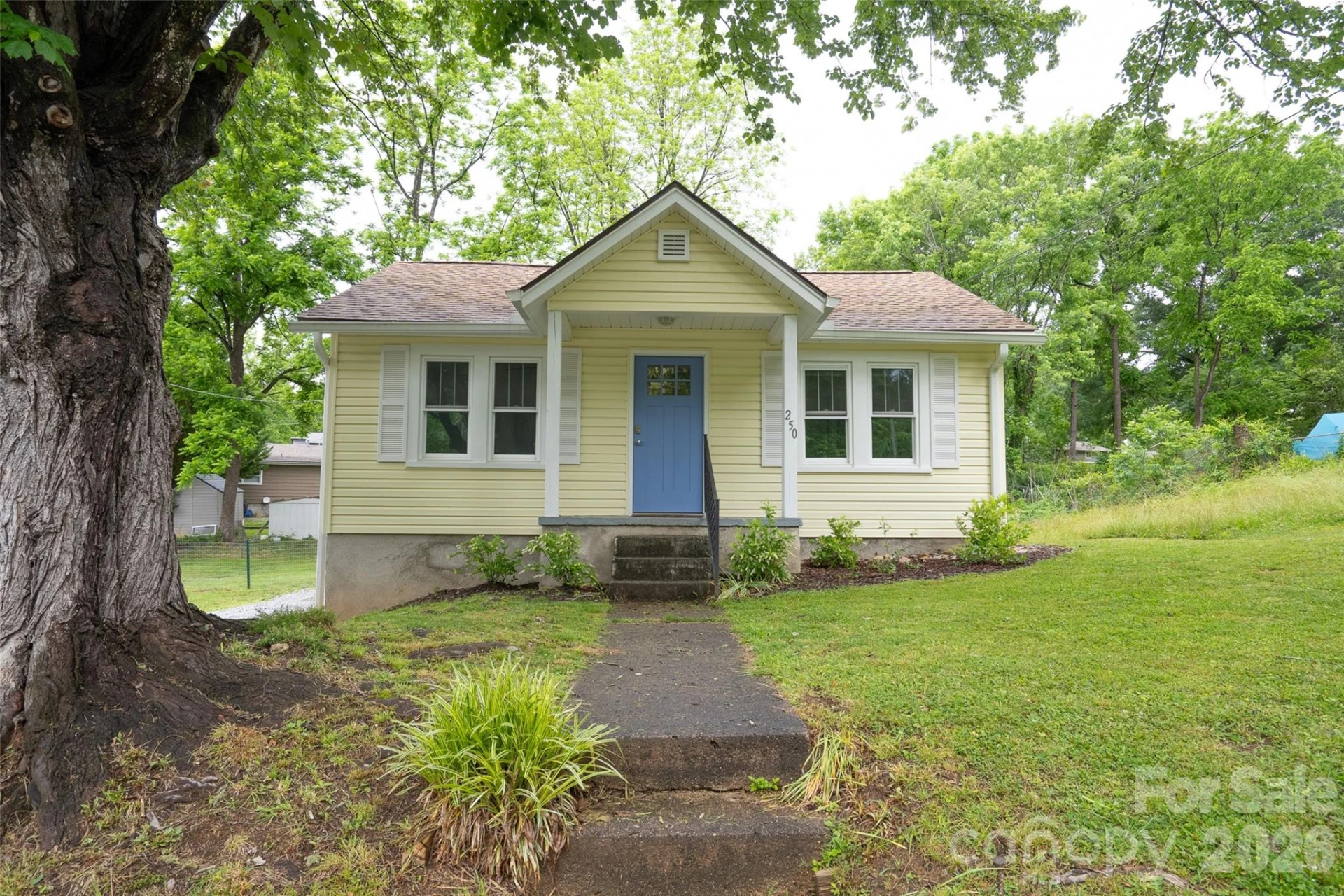 250 Oakdale Street - Photo 32