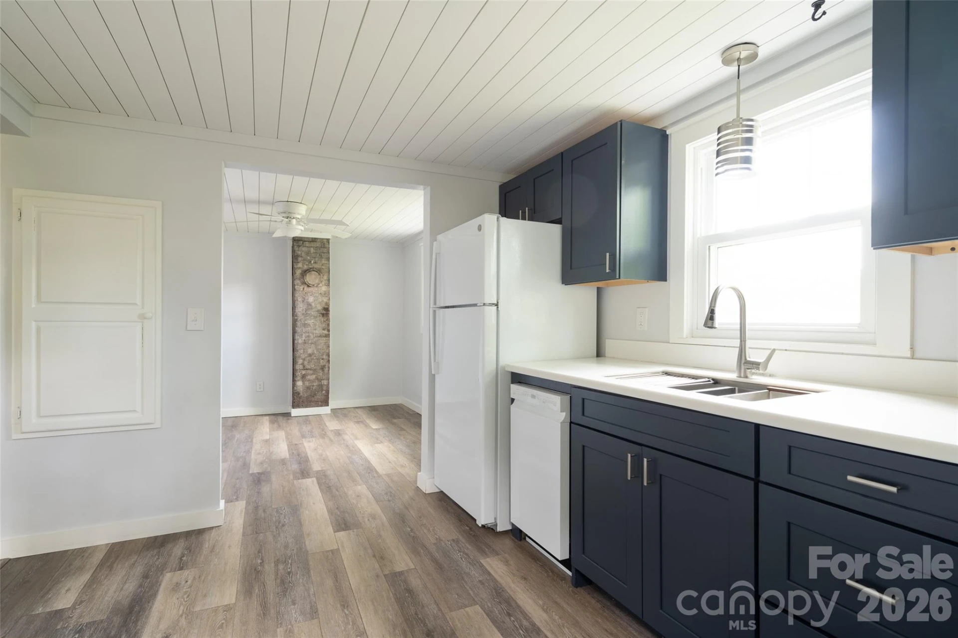 250 Oakdale Street - Photo 7