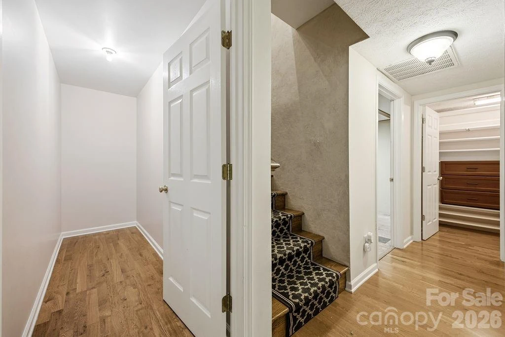2204 Cumming Woods Lane - Photo 26
