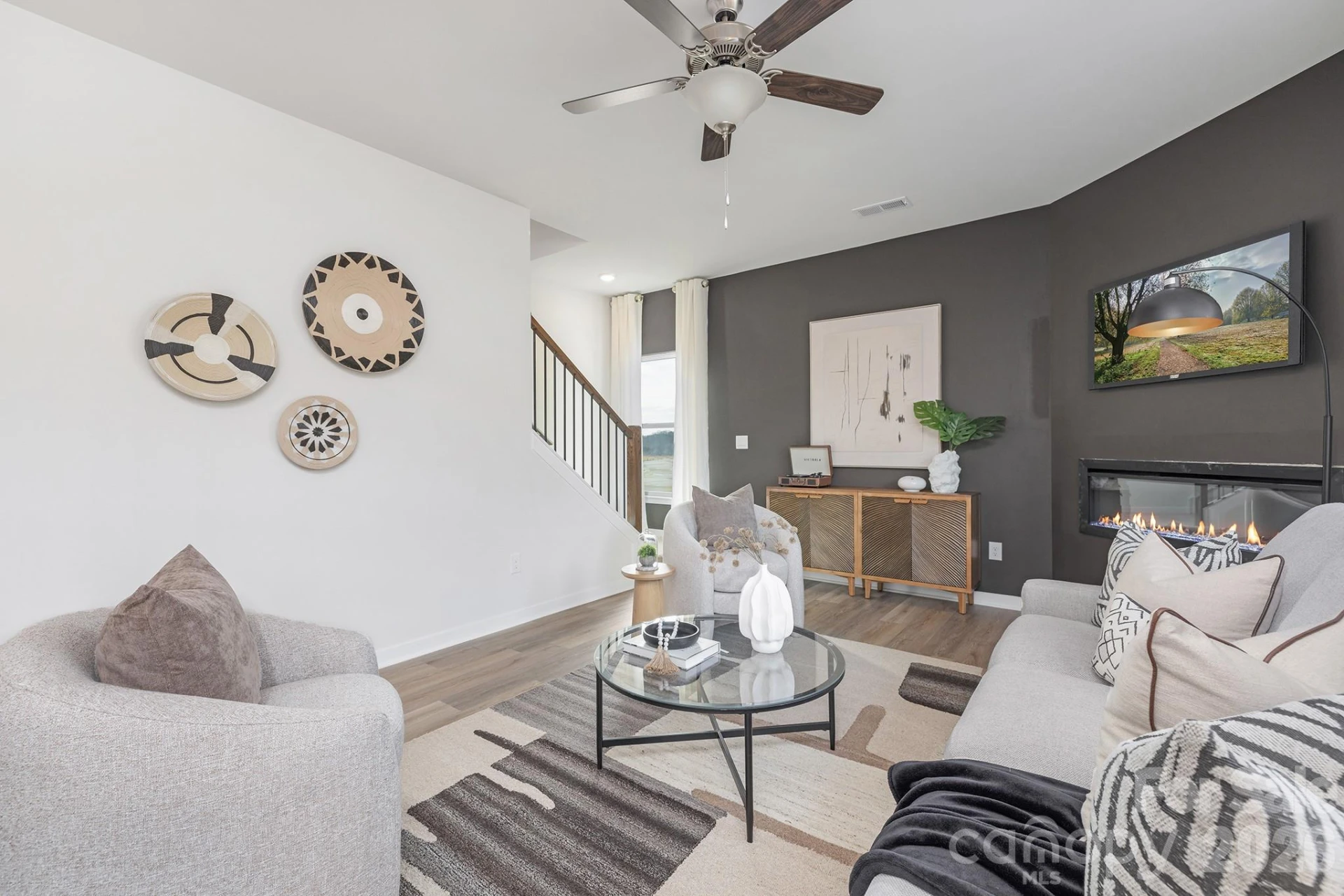 839 Adelston Lane - Photo 4