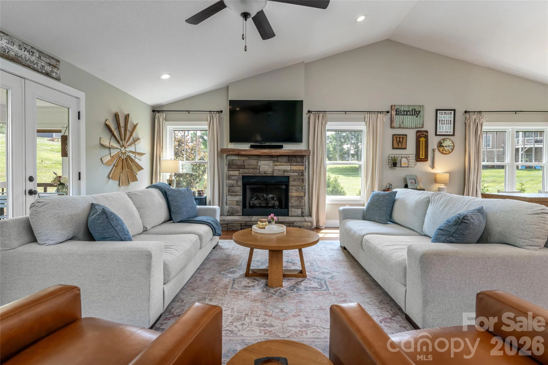 11 Ibbie Roberts Road - Photo 3