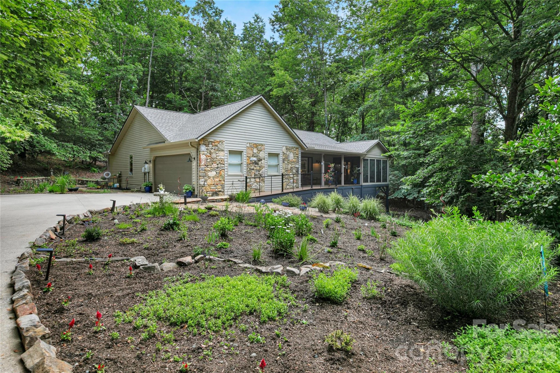 3125 Connestee Trail - Photo 2