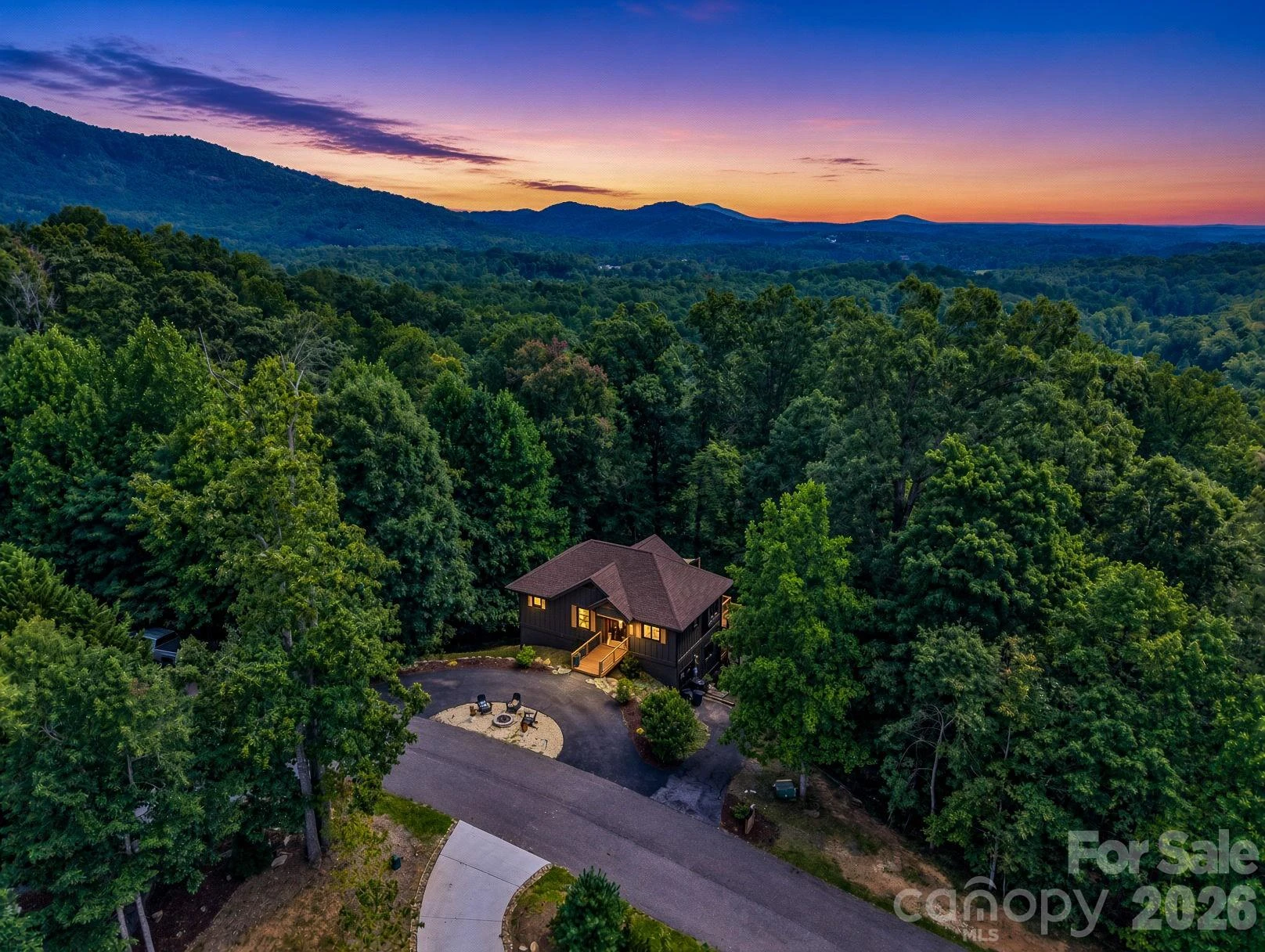 274 Hawks Nest Trail - Photo 3