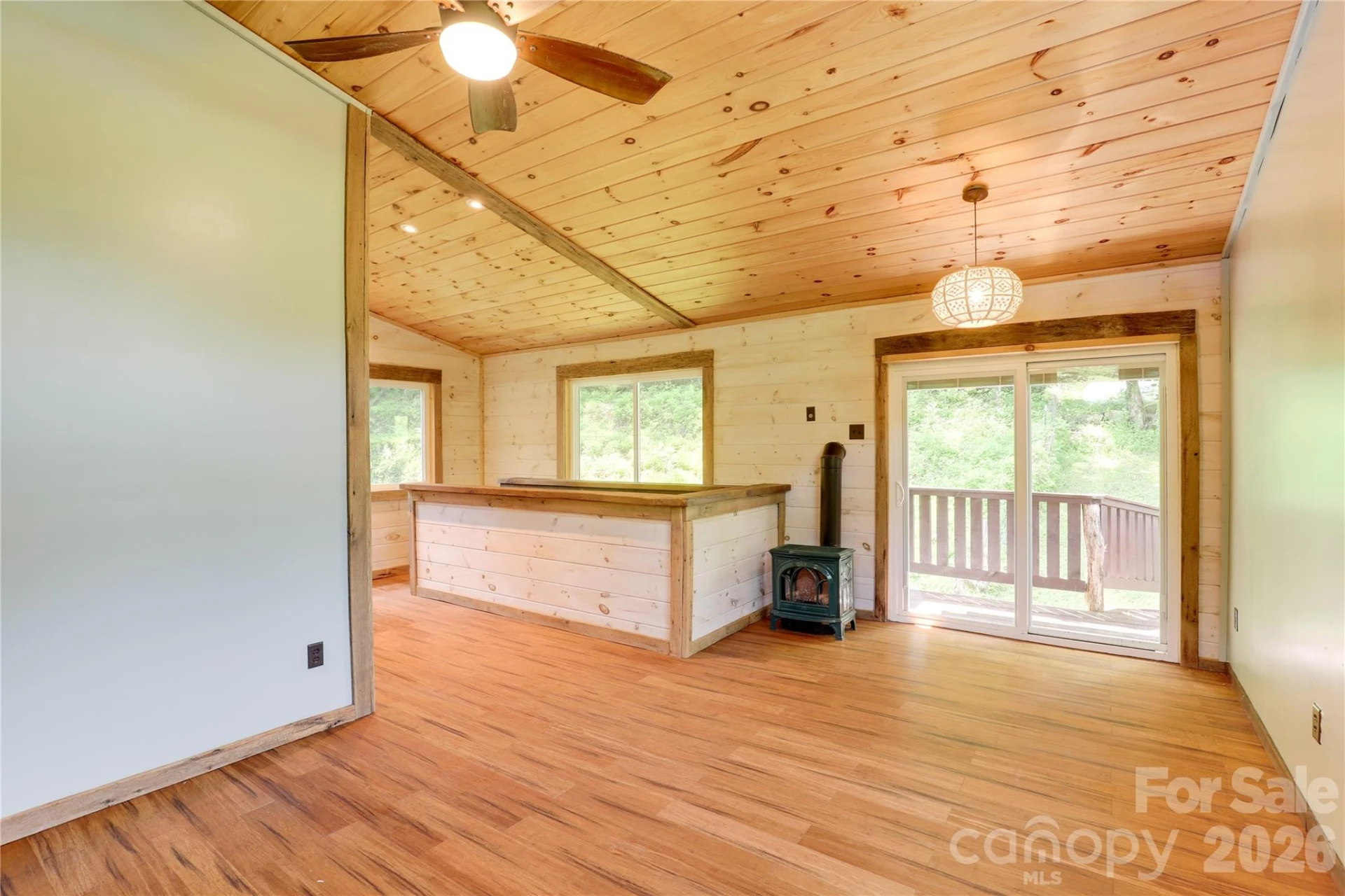 435 Mountain Cove Road - Photo 10