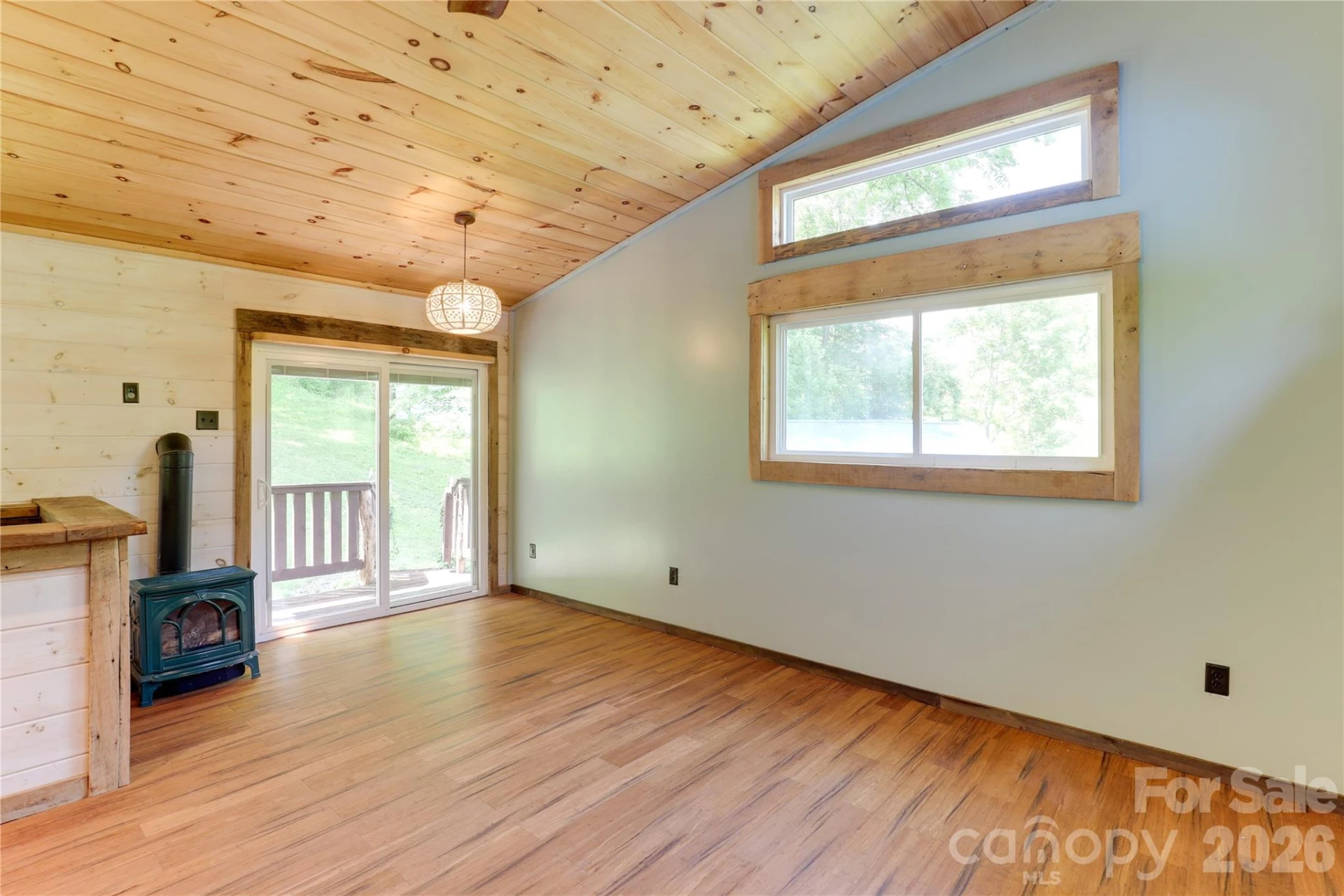 435 Mountain Cove Road - Photo 11