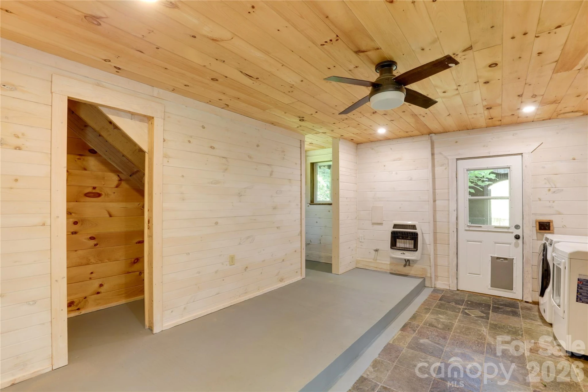 435 Mountain Cove Road - Photo 14