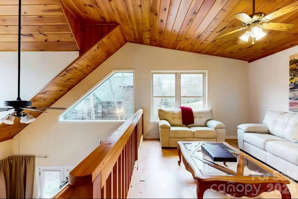 210 Tanner Trail - Photo 13