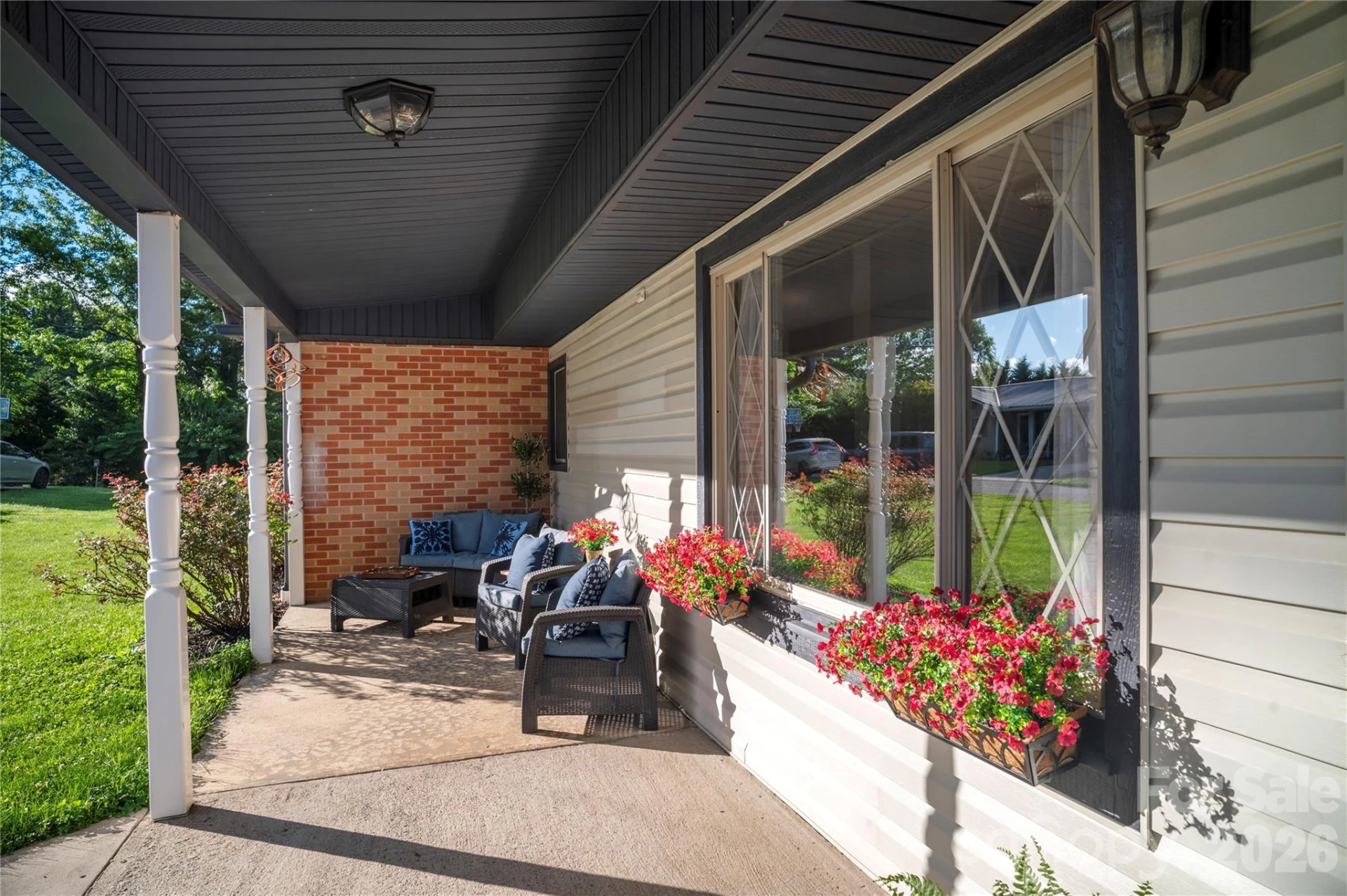 98 Pinecrest Lane - Photo 4