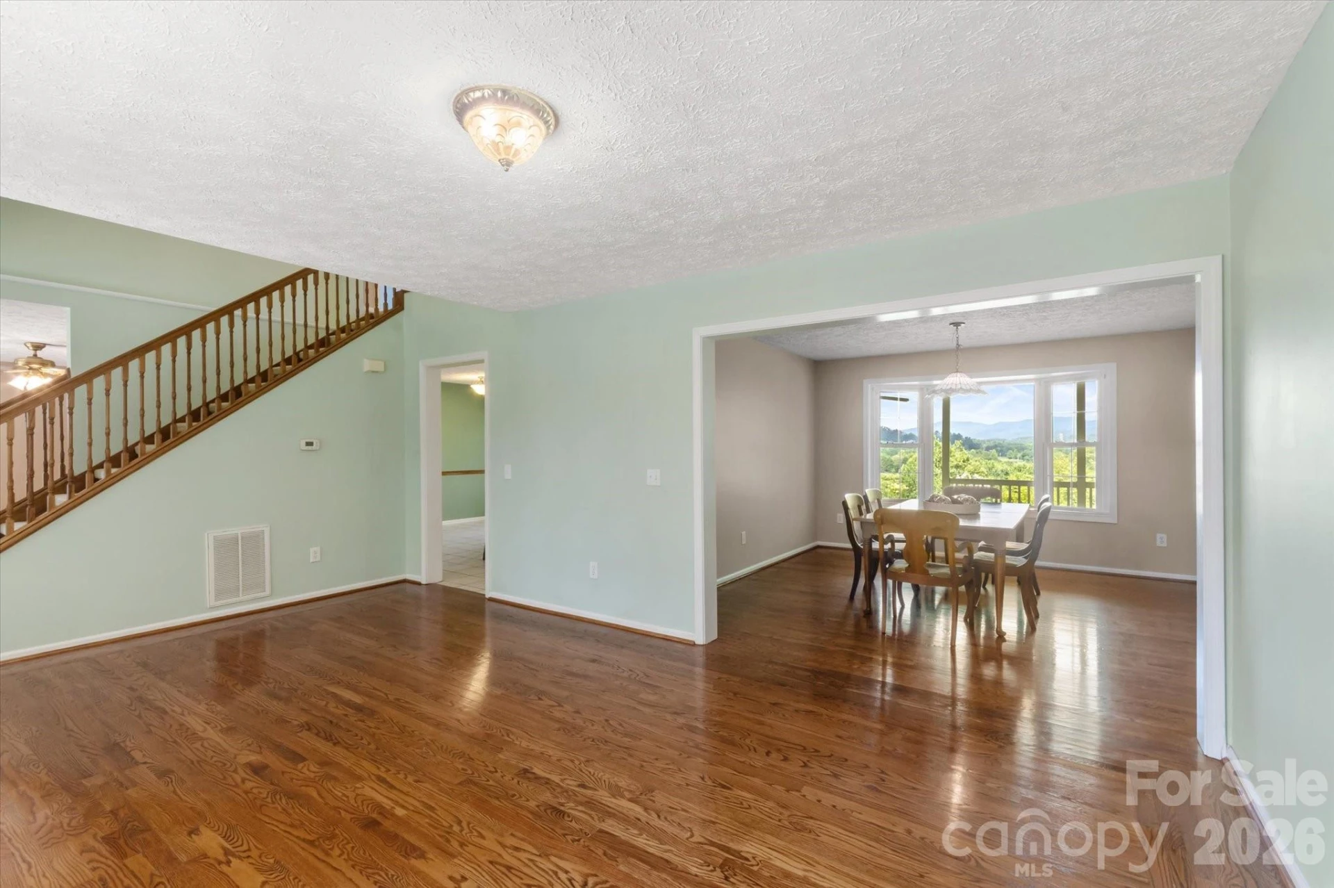 293 Sun Meadow Lane - Photo 6