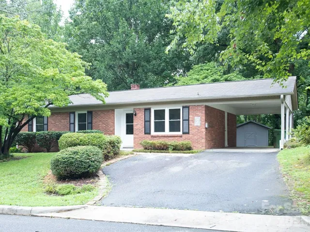 7 Brookshire Street Extension, Asheville, NC, 28803