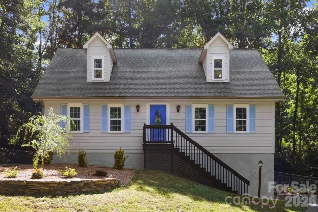 209 Mint Way, Flat Rock, NC, 28731
