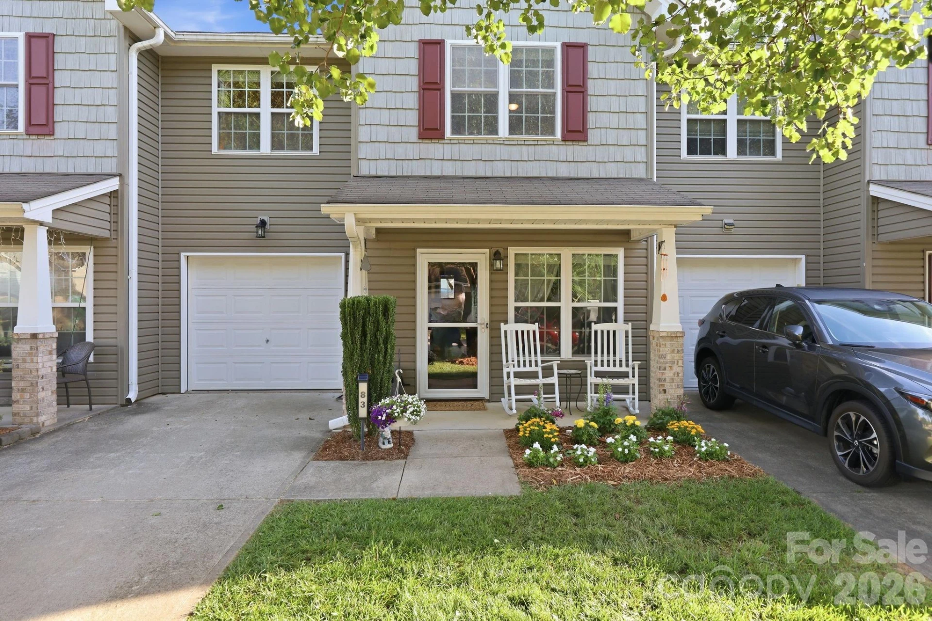 83 Sunny Meadows Boulevard - Photo 2