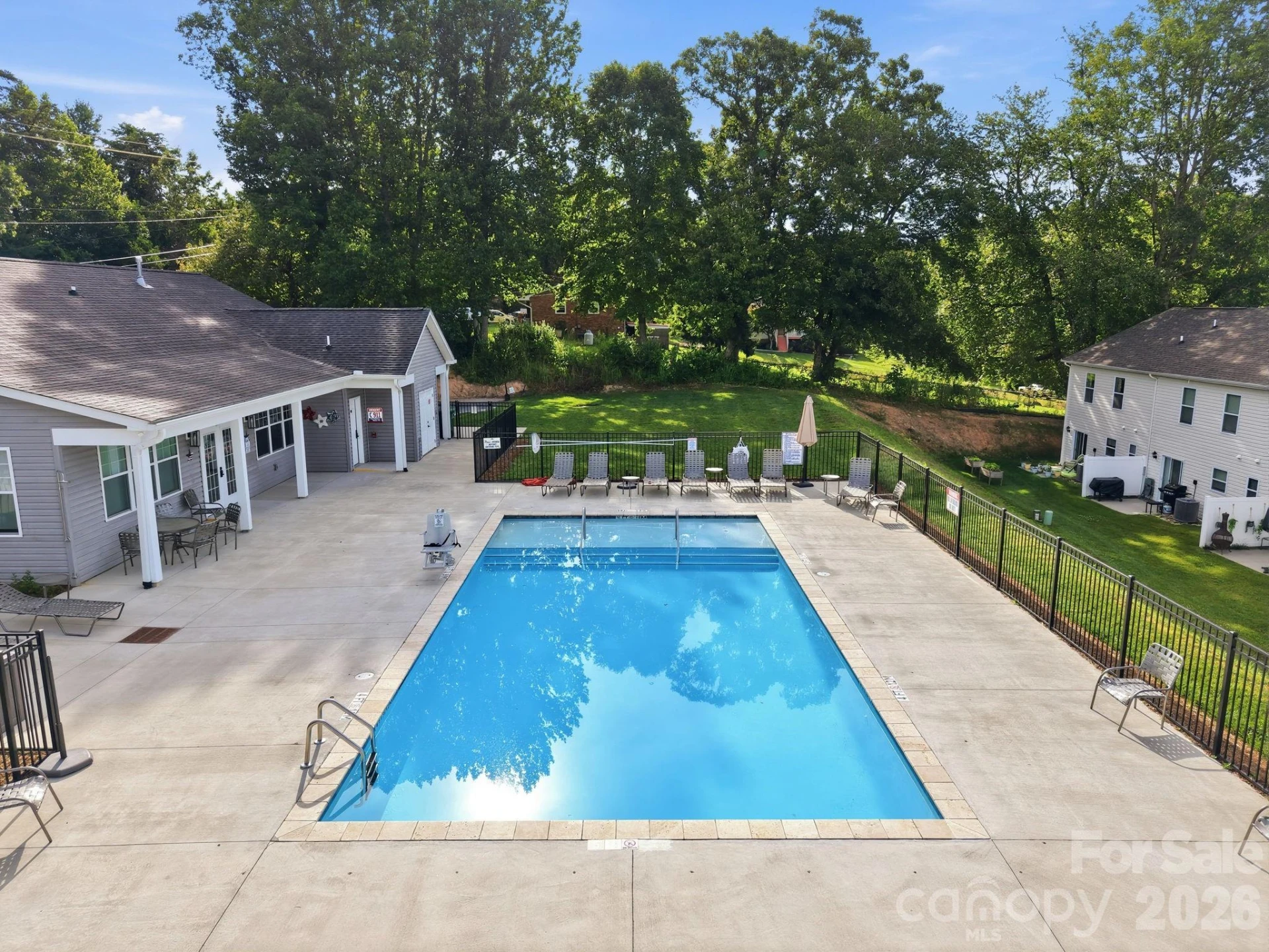 83 Sunny Meadows Boulevard - Photo 34