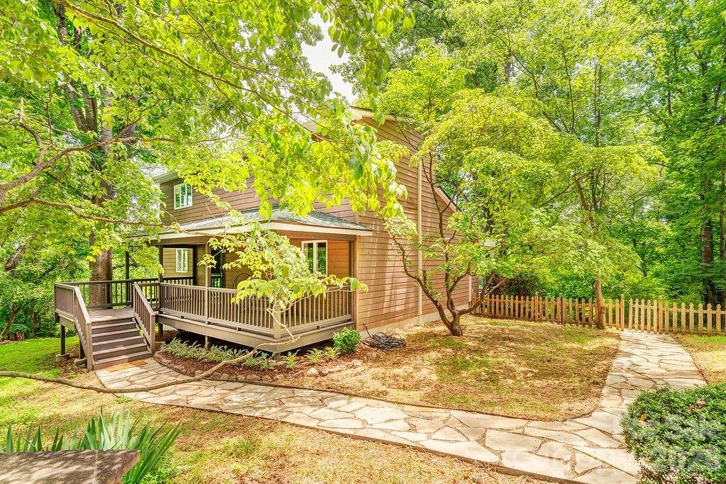 14 High Valley Estates Drive