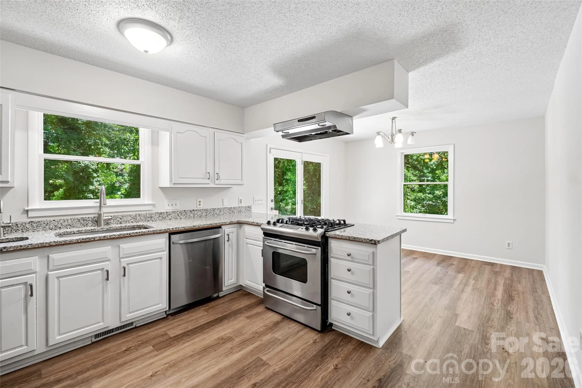 51 Wake Robin Way - Photo 2