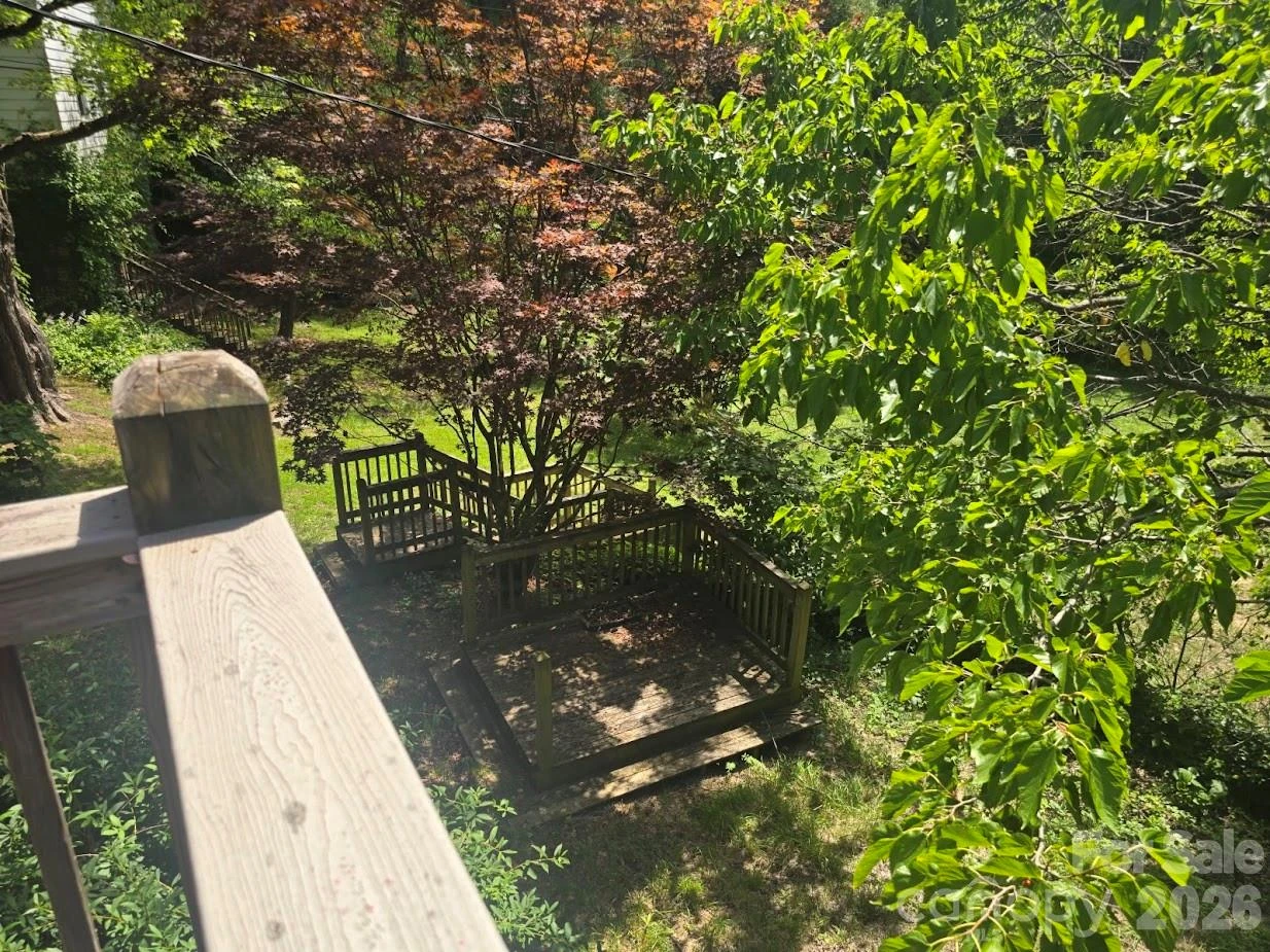 629 Willow Road - Photo 15