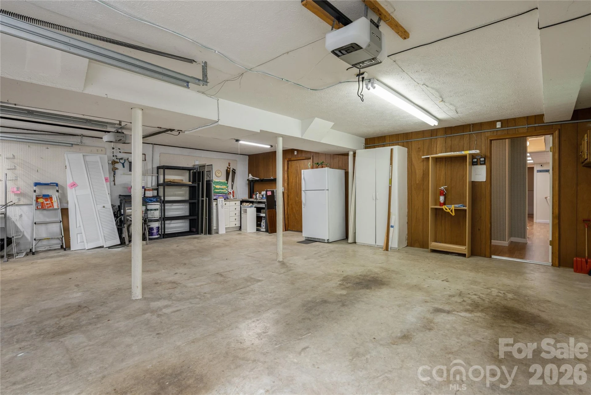 615 Goldview Drive - Photo 35