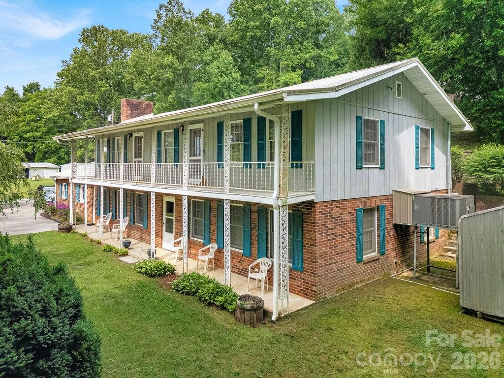 106 Flora Lina Drive - Photo 2
