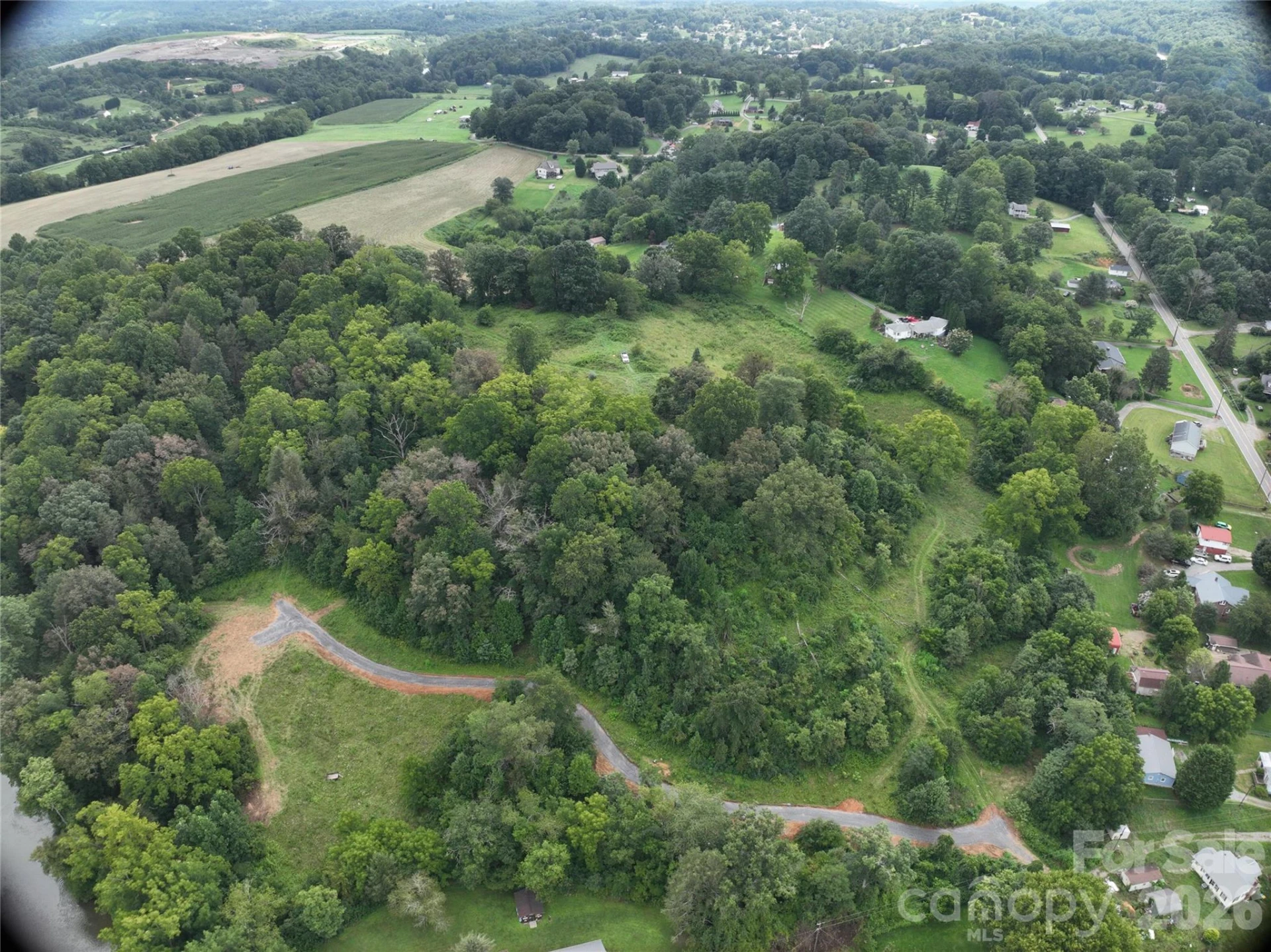 37 Amber Lane - Photo 2