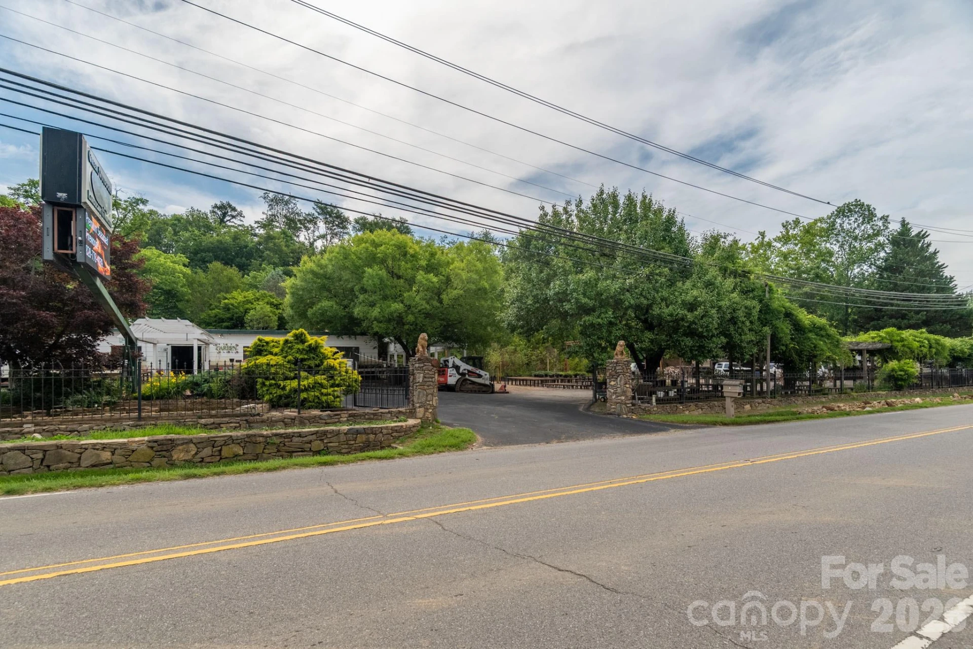 91 Weaverville Road - Photo 3