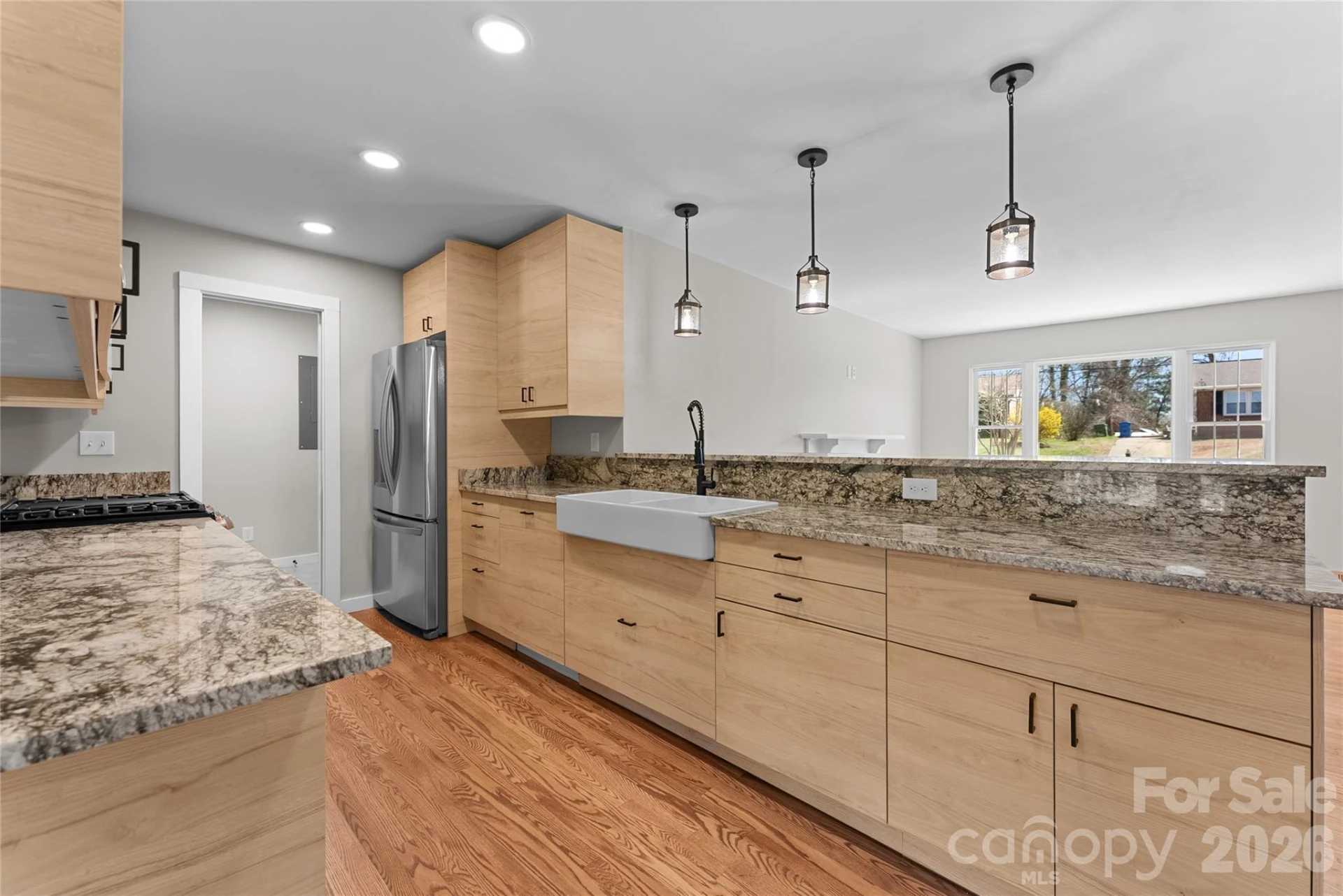 88 Skyview Terrace - Photo 8