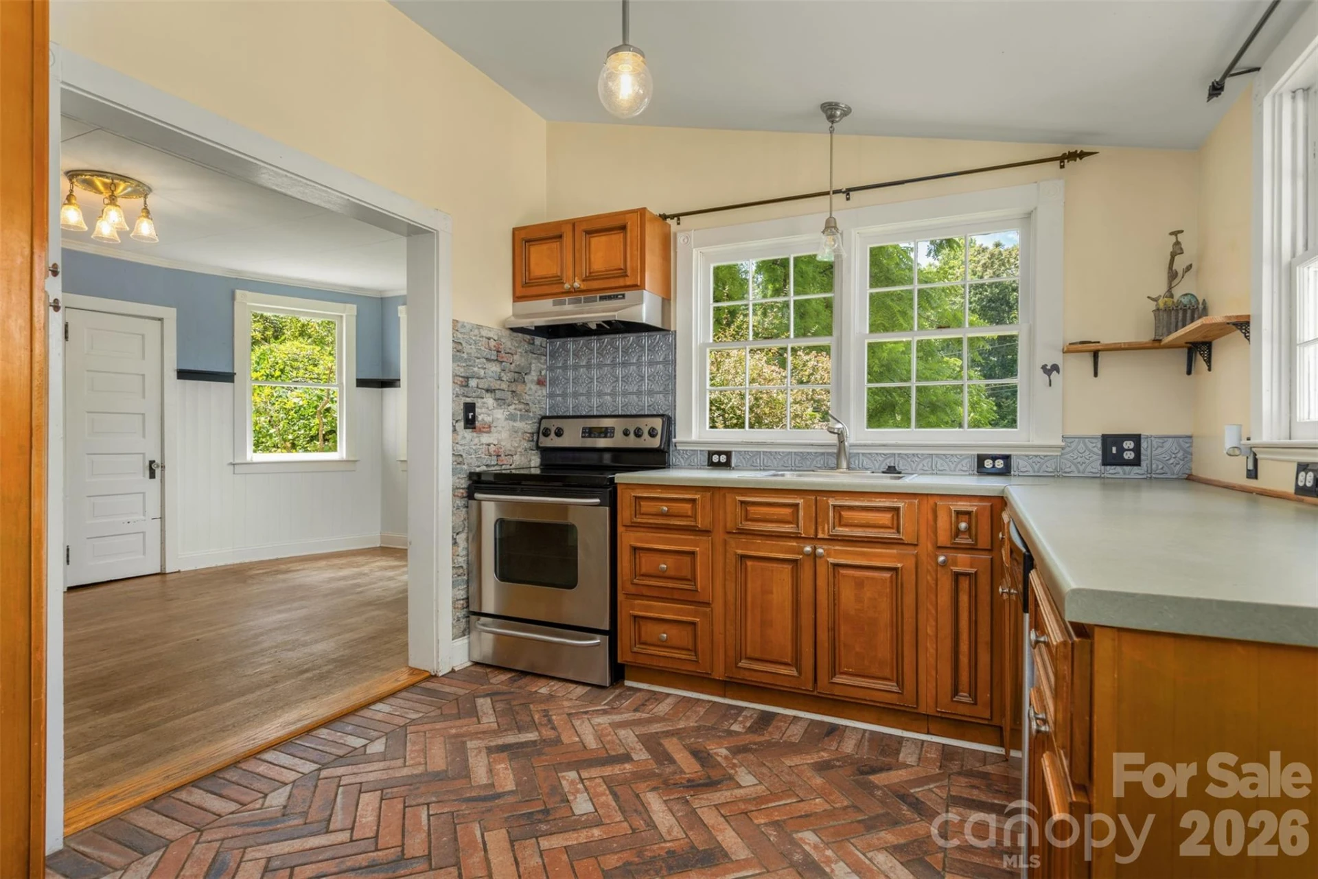 100 Cannon Drive - Photo 5