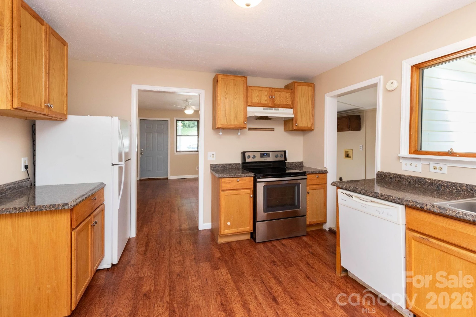 129 Shelburne Road - Photo 8