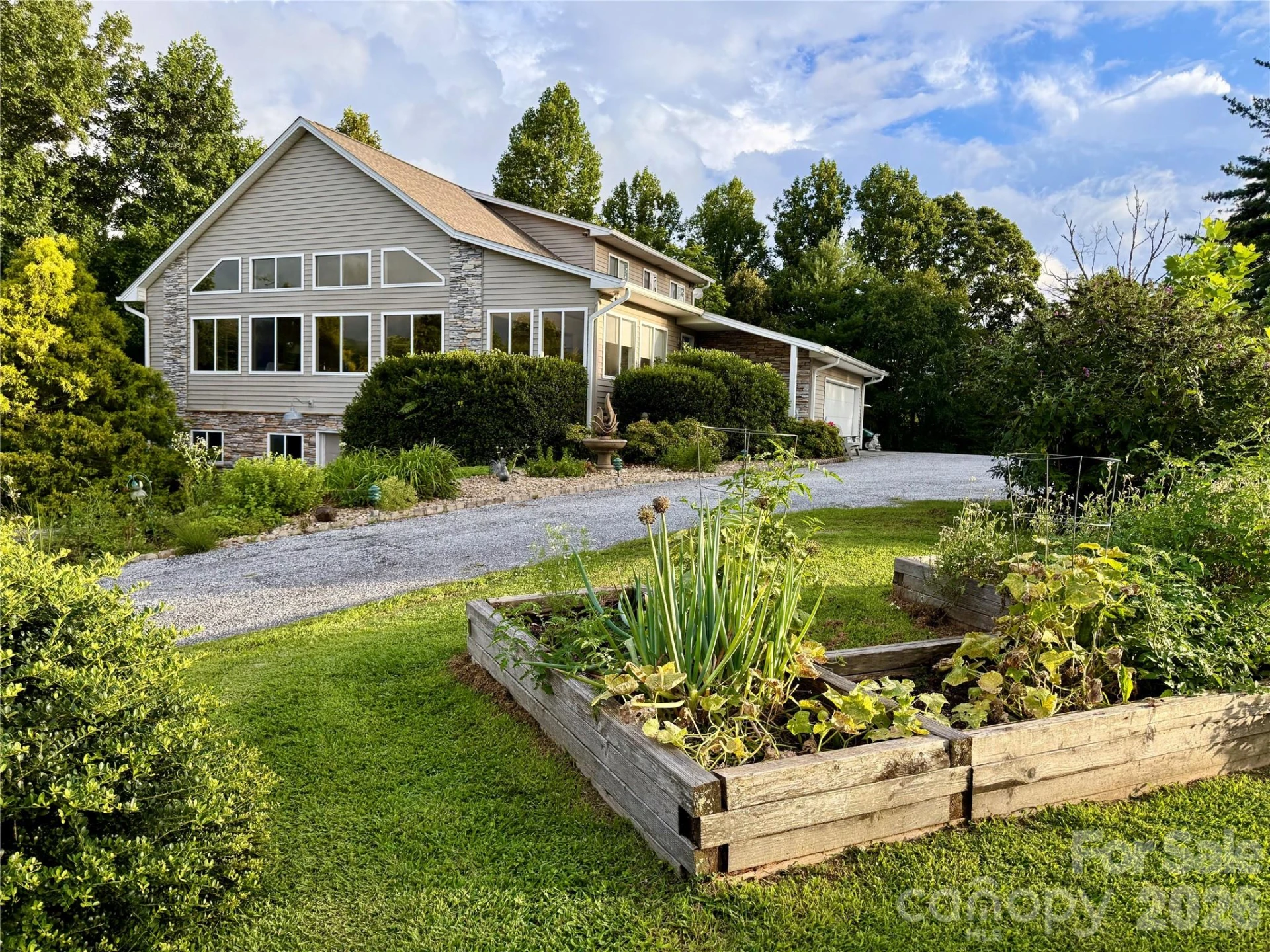 150 Hobby Horse Lane - Photo 5