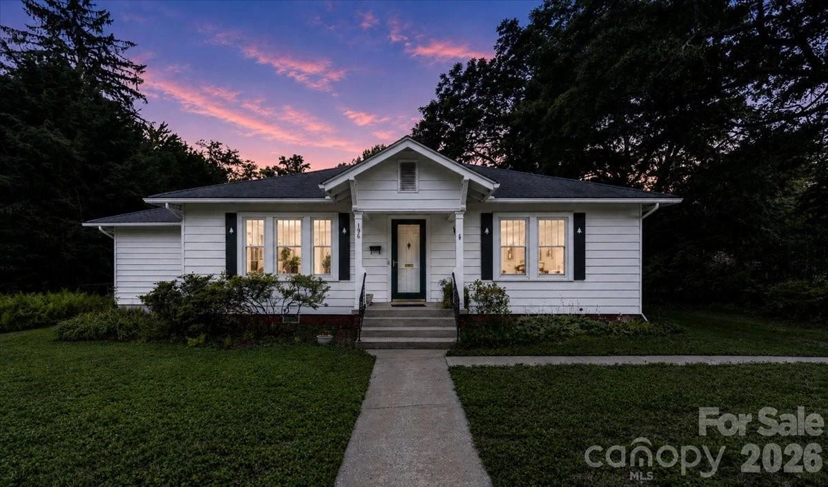 196 French Broad Street