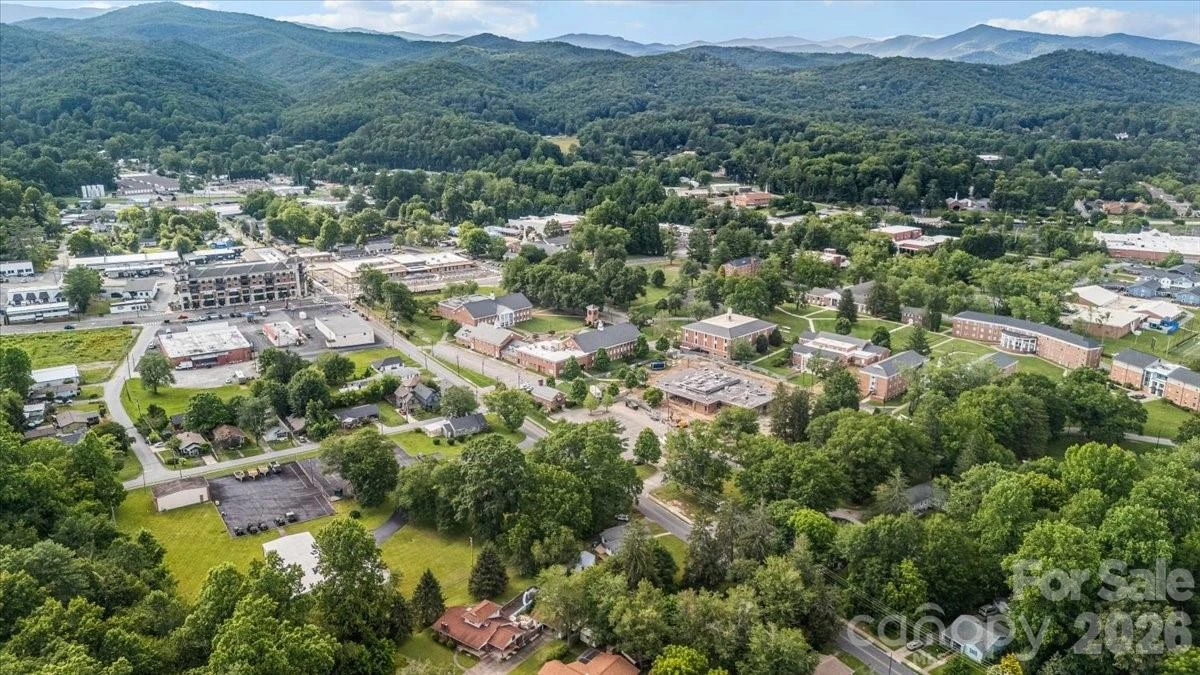 196 French Broad Street - Photo 32